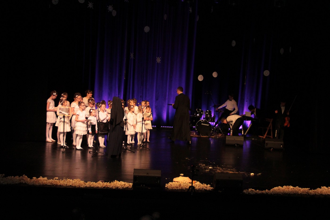 IMG_9303_SpektaklKoledowanie2018_09.jpg