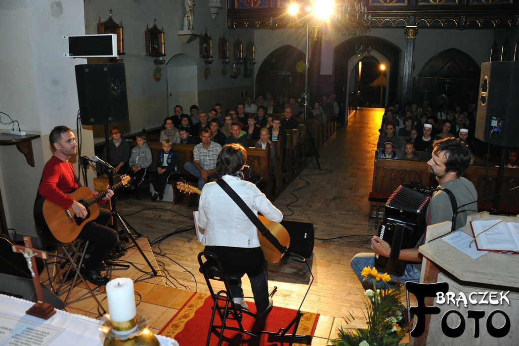 magdaaniol2012_03.jpg