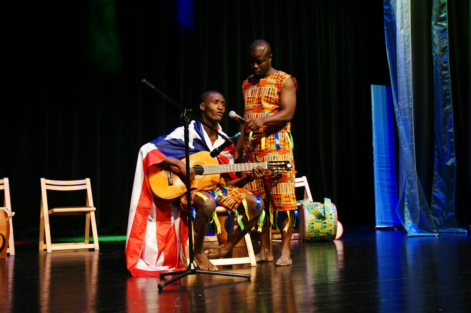 salezjanieGhana_spektakl_11.jpg